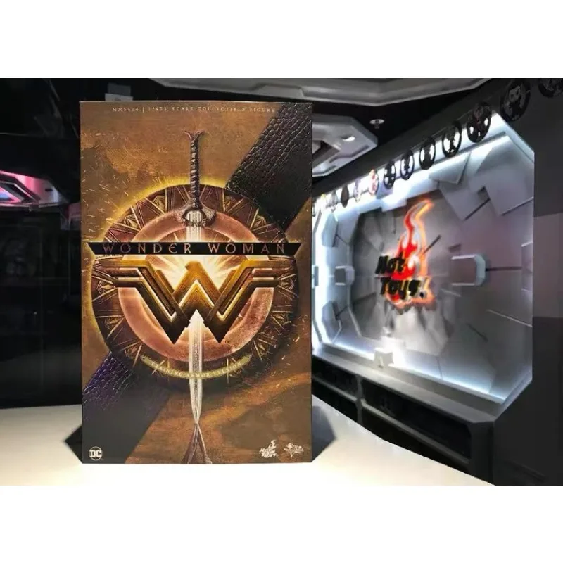 Original Hottoys MMS424 Wonder Woman Gal Gado Armor train Anime Action Figures Toys Gift Model Collection Hobby Doll Collector