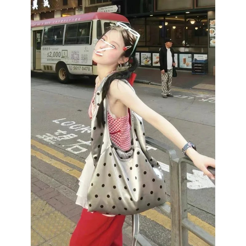 

Women Bot Shoulder Bag Large Capacity Silver Y2k Handbag Sweetwear Korean Underarm Bags Fashion Design Tote Handbags 2025 Trend