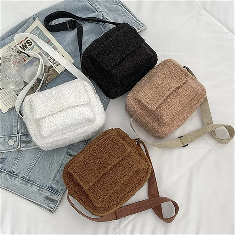 2024 New Plush Fabric Women\'s Shoulder Crossbody Bag Small Fashion Lambs Wool Fluffy Fur Winter Female Bag Designer Handbags