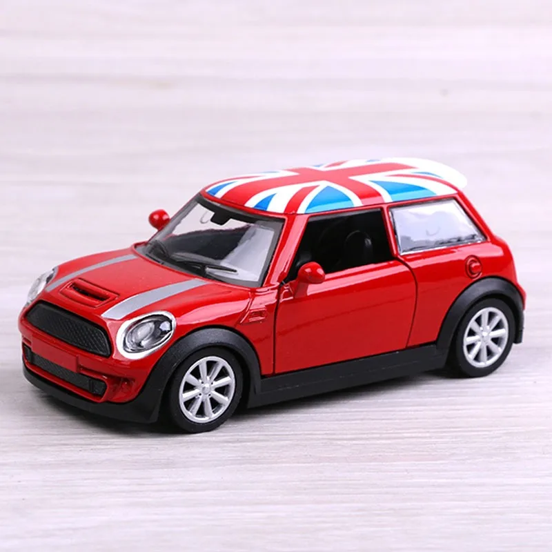 1:32 Diecast Alloy Mini Cooper Model Pull Back Function Ideal for Kids Boys Desktop Ornament & British Style Collectors