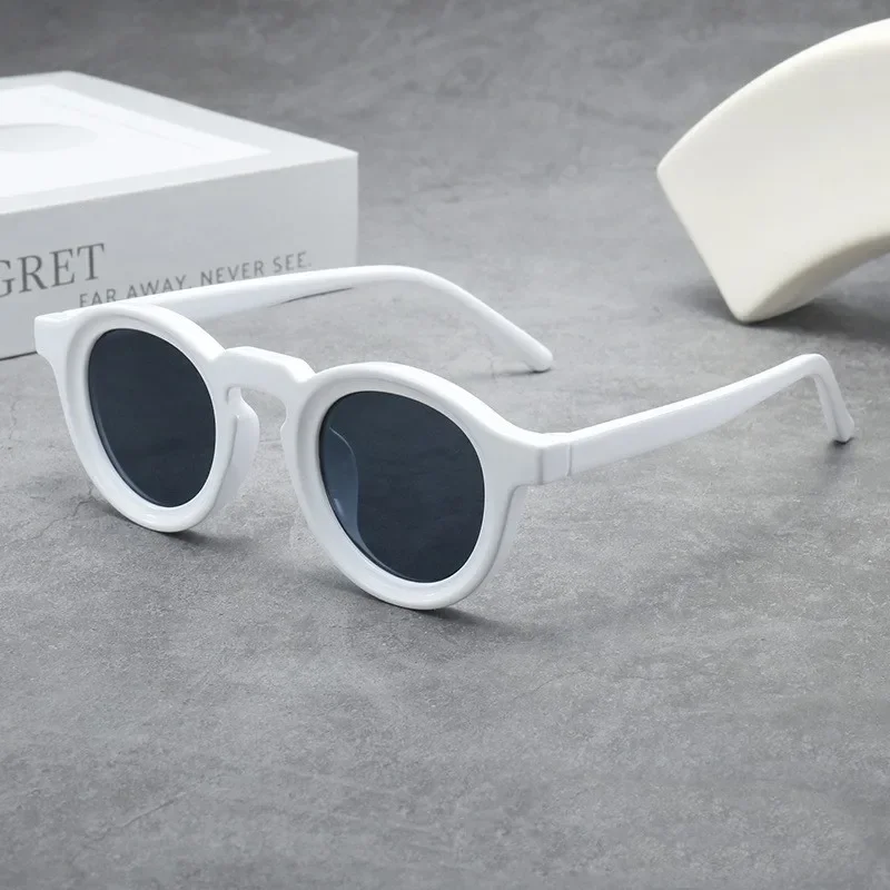 Neue Retro-Sonnenbrille mit rundem kleinem Rahmen, personalisierte High-End-Herren- und Damenbrille, modischer Trend, UV-beständige Sonnenbrille – Detail 13