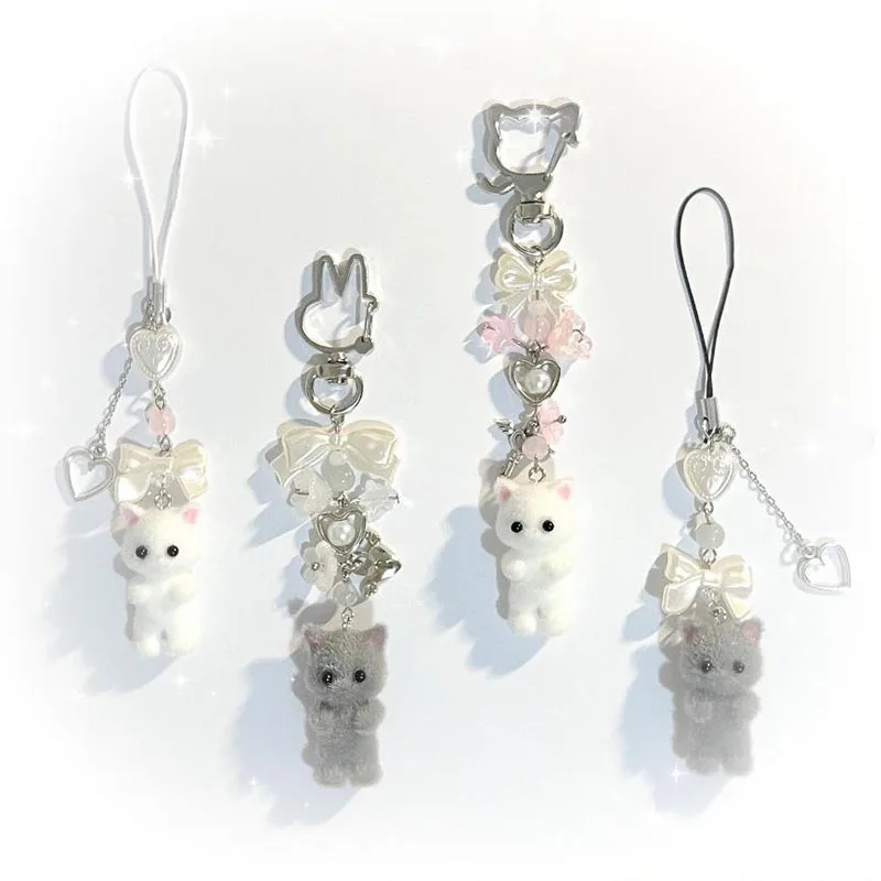 سلسلة مفاتيح قطة فروي مصنوعة يدويًا على الموضة النسائية Y2K