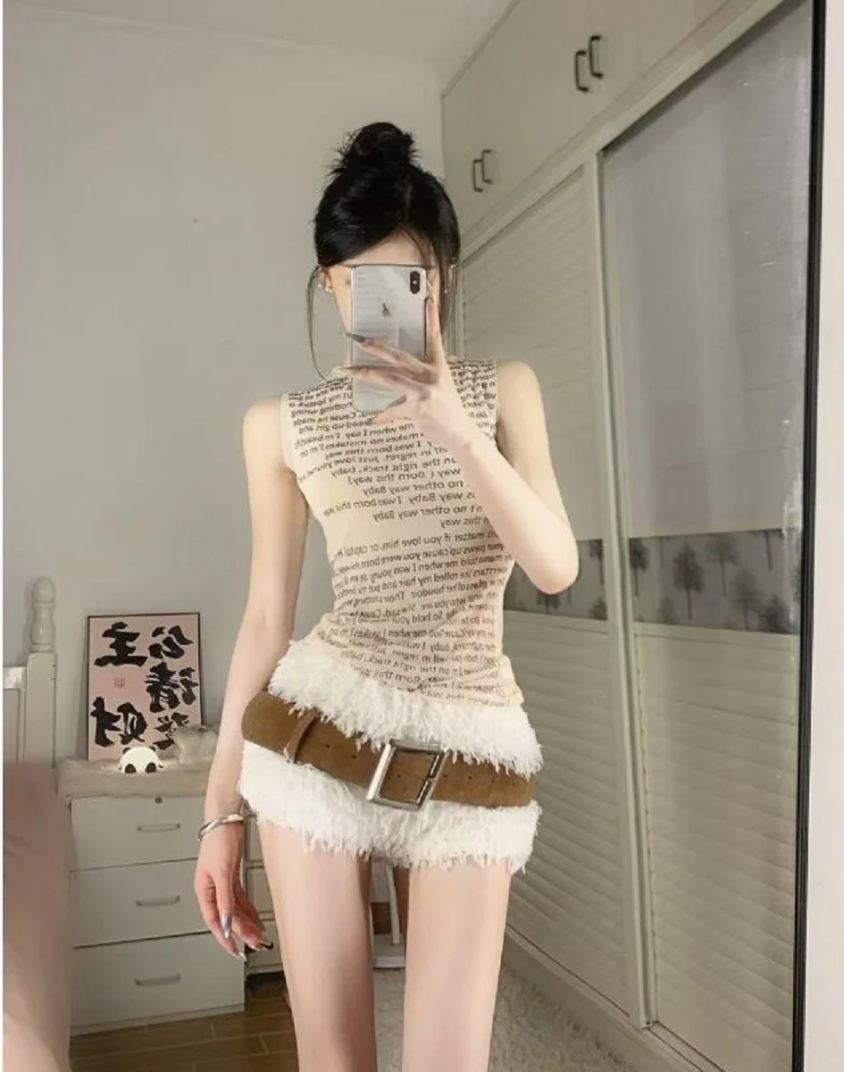 

Sweet Cool Slim Two-Piece Set Pure Sexy Sleeveless Printed T-Shirt Top Sexy Shorts Female Hot Girl Slim Suit