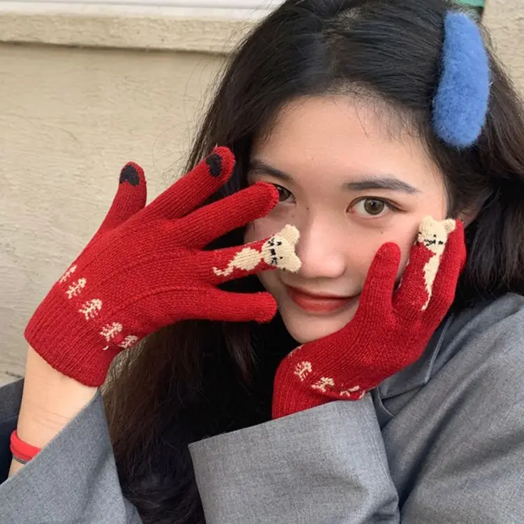 Touch screen Christmas red finger gloves female winter student cute thickened plush riding warm winter tide