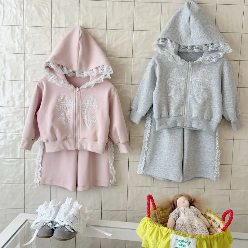 

2026Spring and Autumn Baby Girl Outfit: Two-Piece Set with Long-Sleeve Zipper Jacket and Pants, Casual Sports Suit for Girls