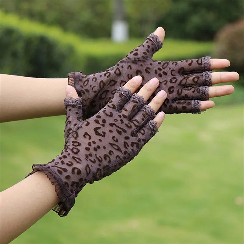 Leopard Pattern Mesh Gloves For Women Fashion Breathable Cute Driving Waist Translucent Short Lace Driving Mittens Female