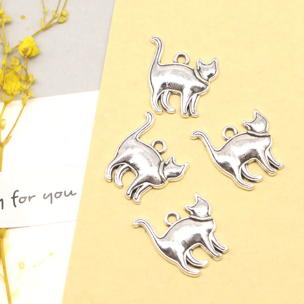 10pcs 15x17mm Cat Charms Vintage Pendant For Crafts Woman Jewelri Antique Silver Color