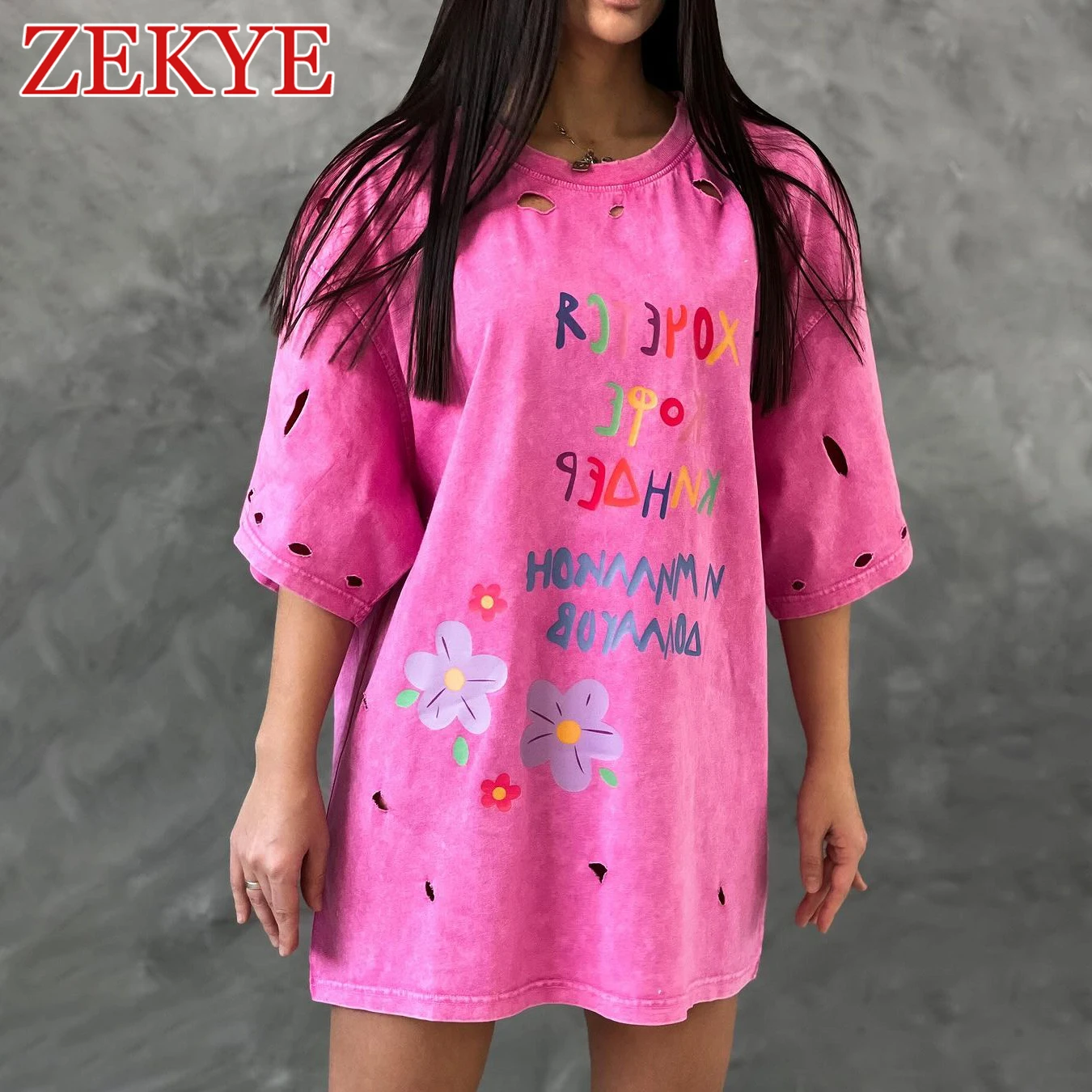 Zekye-Camiseta de cuello redondo con estampado Floral para mujer, ropa de calle de gran tamaño, Top largo con agujeros, camiseta Vintage desgastada