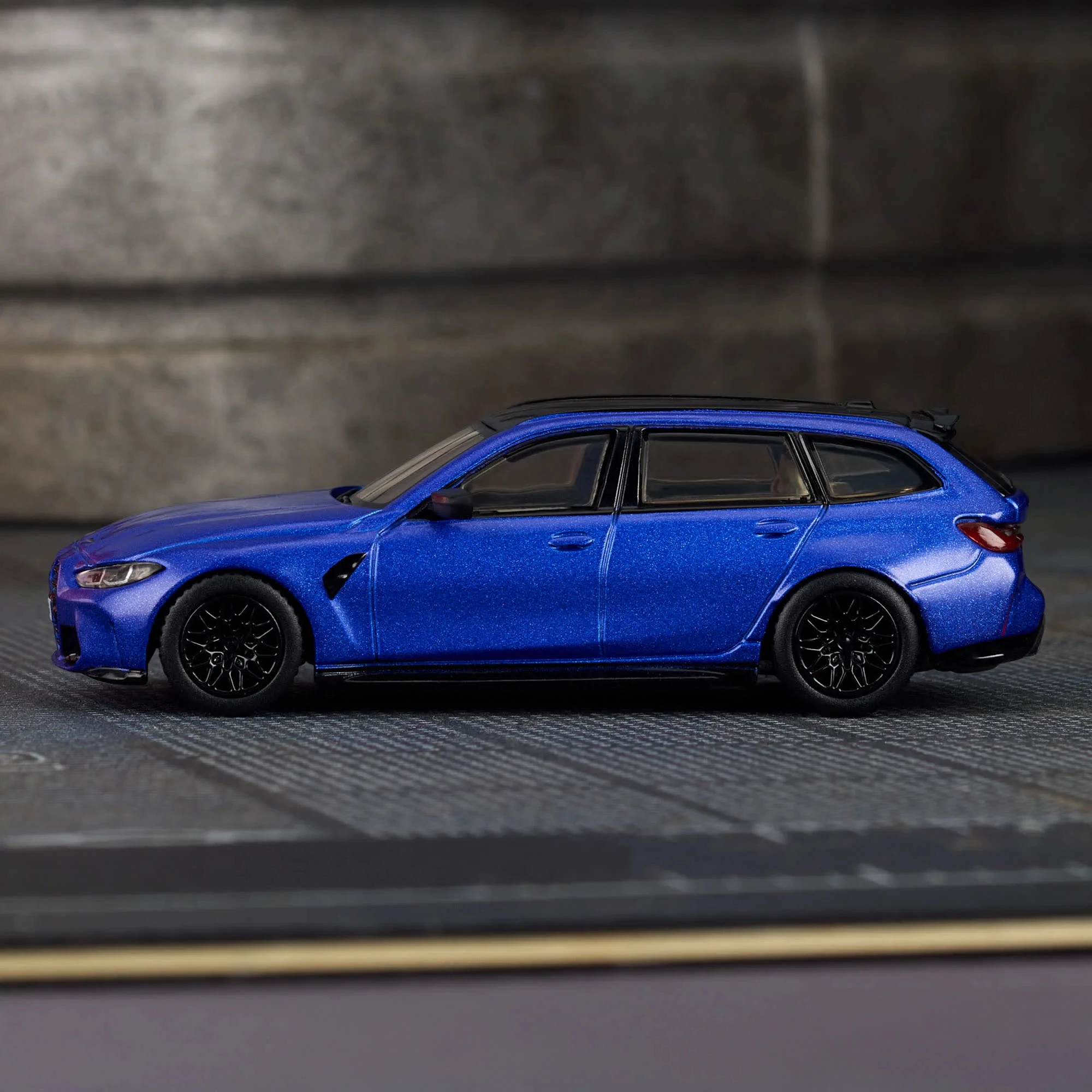 Pre-vendita Hot Wheels Modello di auto ELITE 64 BMW M3 Touring Room Ornament Modello da collezione Regalo di Natale Capodanno