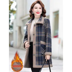 Mother's Winter Plush Woolen Coat Thicken Warm Cotton Parkas Middle-aged Elderly Women Granular Velvet Long Plaid Wool Jacket