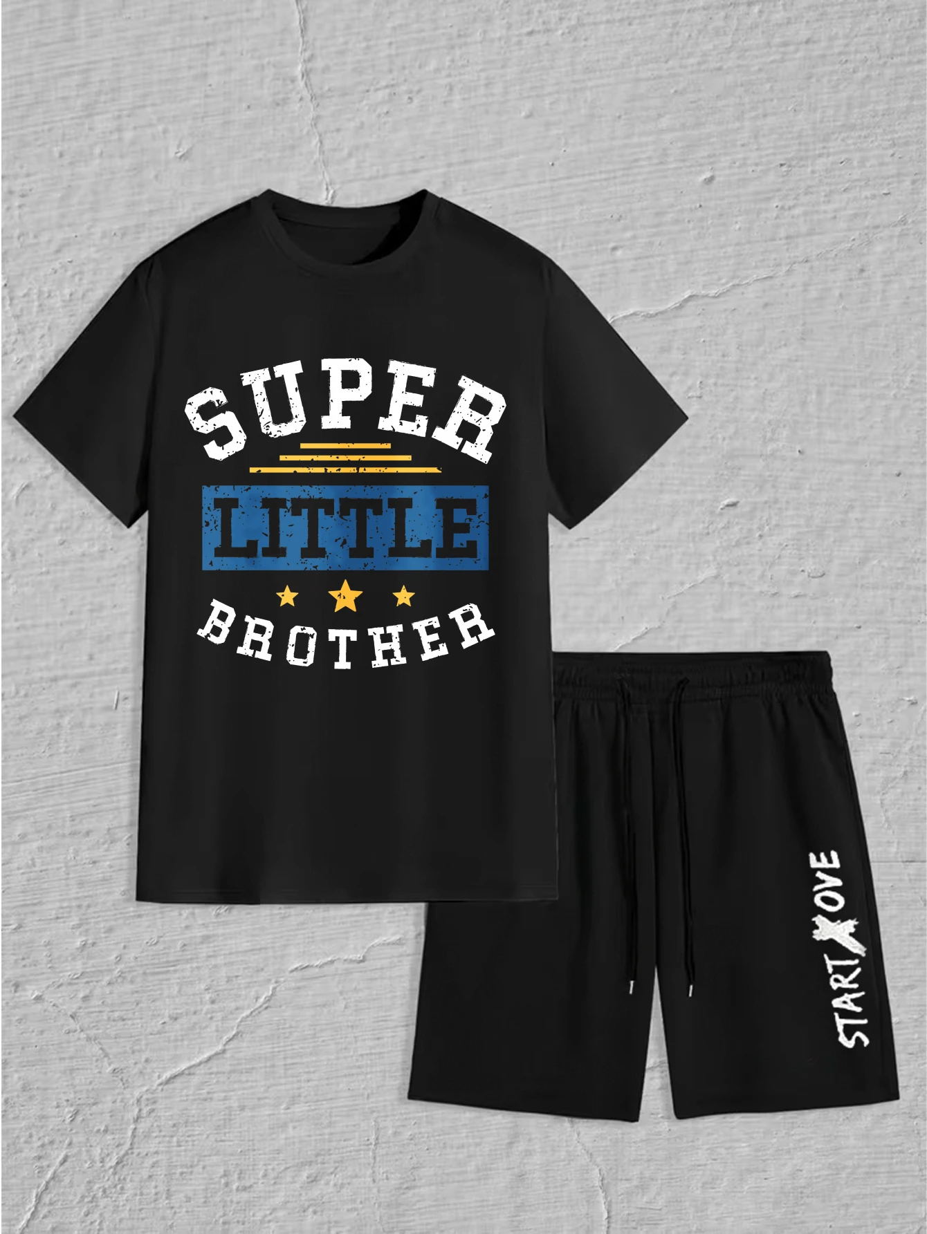 

Мужской комплект, летний комплект одежды с принтом 2025 года, костюм для мужчин, спортивные мужские костюмы, комплект мужской одежды с круглым вырезом и графикой