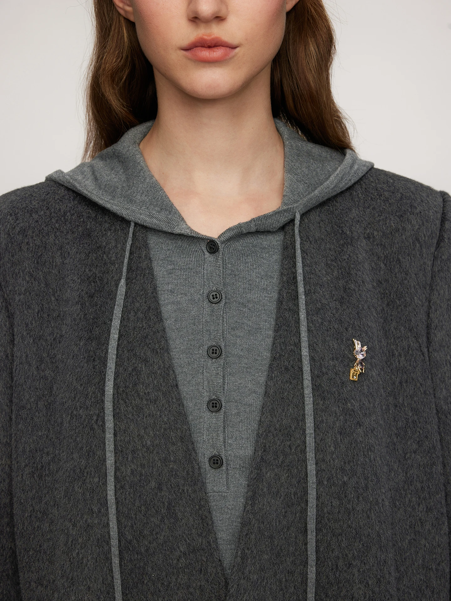 livetolead-crystal-rabbit-brooch-pin-faionable-design-unique-original-accory-high-end-trendy-sle-autumn-collection