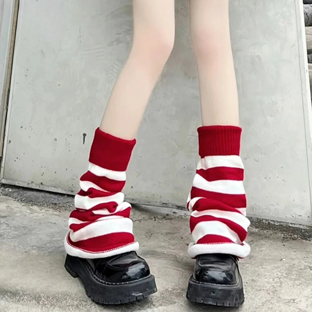 Calcetines suaves con botas bonitas para niñas, medias sencillas de Color caramelo, prendas de punto con estrellas a rayas, calcetines cálidos para piernas, cubierta de pierna tejida creativa