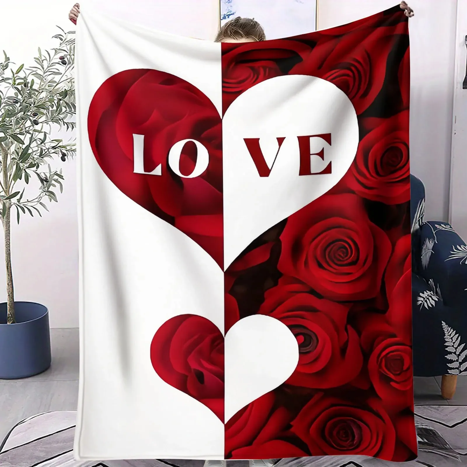 King Queen Couple Flannel Blanket Romantic Crown Heart Rose Print Throw Blanket Home Camping Ideal Valentine's Day Gift Lovers