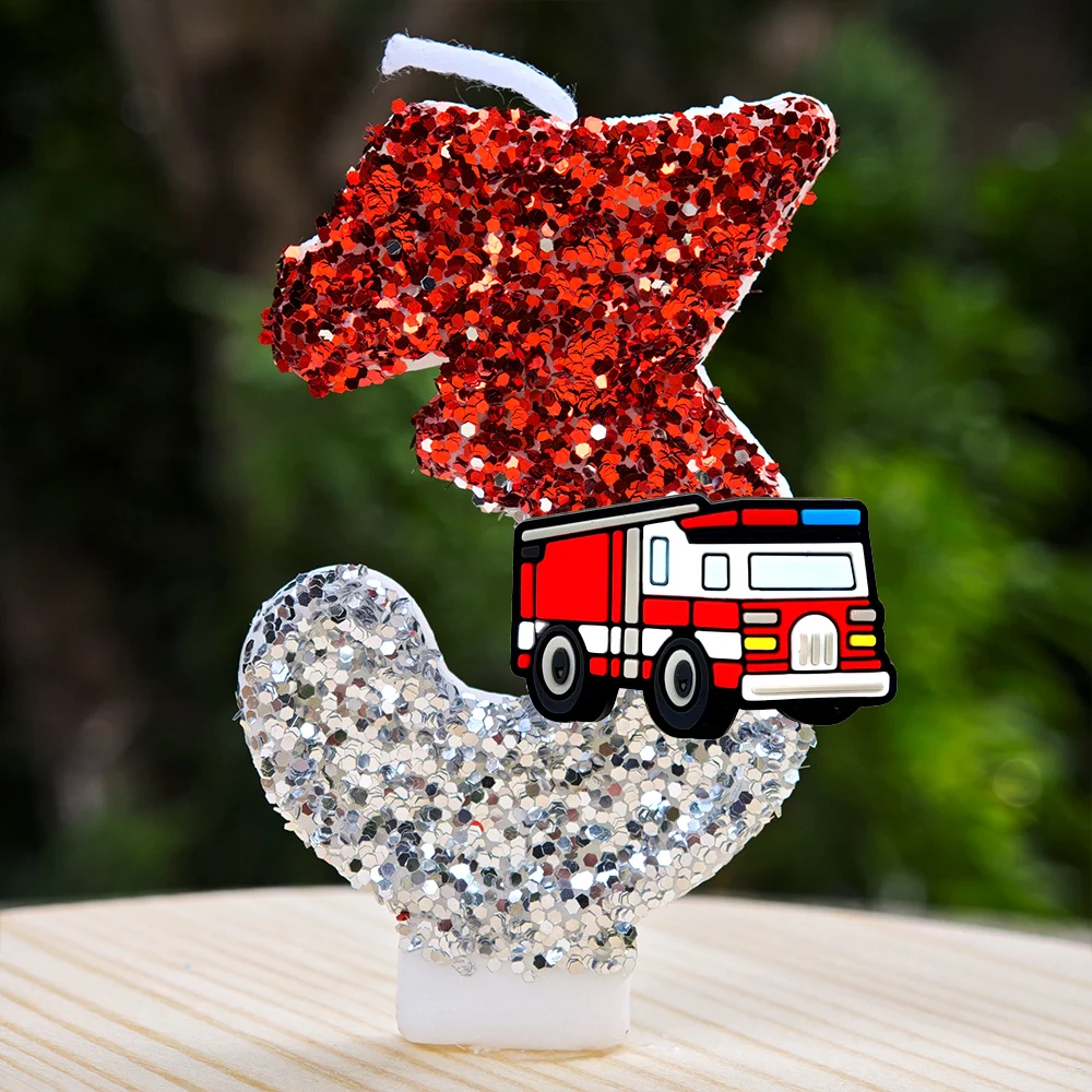 Niedliche Feuerwehrauto-Themen-Geburtstagskerze Handgefertigte Skulpturierte Kuchendekoration für Kinder- und Kleinkinderpartys und Geschenkartikel – Detail 4