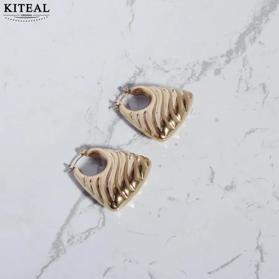 KITEAL Hot New Fashion Gold Plated Female Friend clip earrings 3D diagonal earrings women earing charms