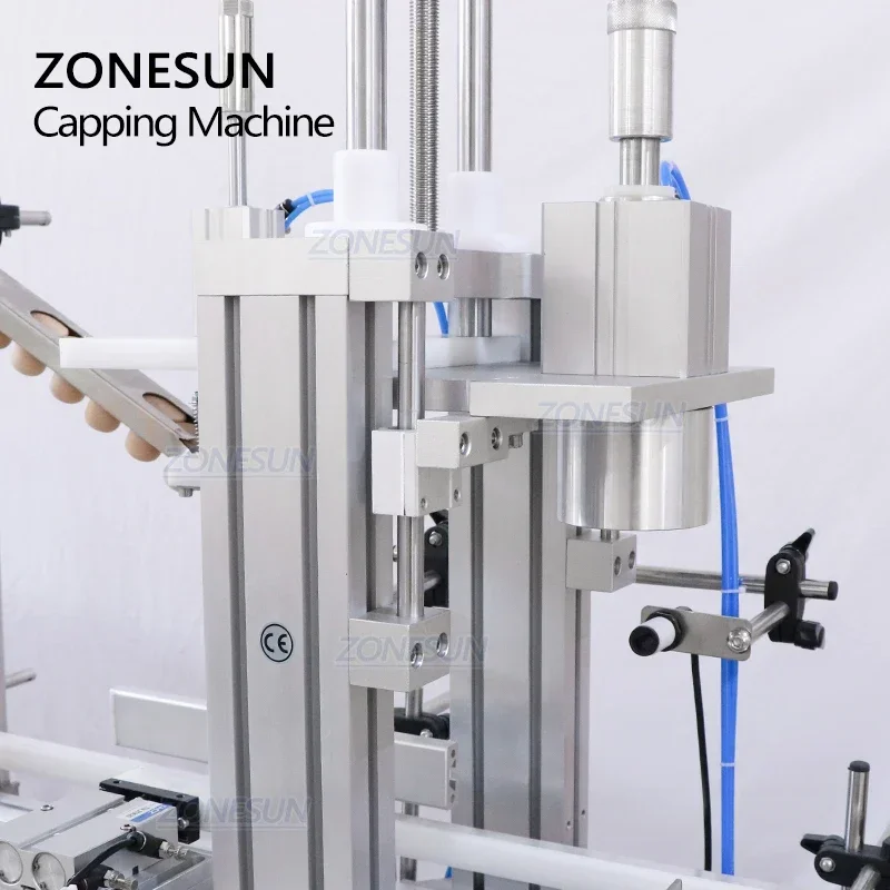ZONESUN Automatic Pneumatic Wooden Cork Feeding Pressing Machine ZS-XG1870D1 Desktop Capping Machine for Glass Wine Bottle