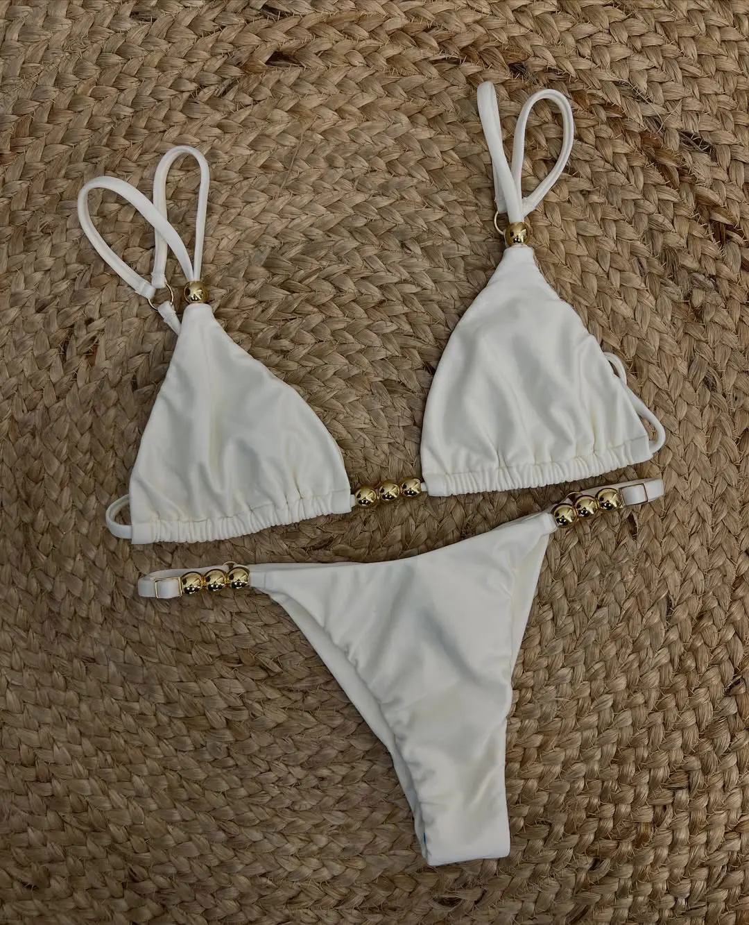

2025 Trendy Swimwear Elegant White Bikini with Gold Bead Detail Perfect for Beach Wear Pool Parties Summer Getaway Vacation Wear