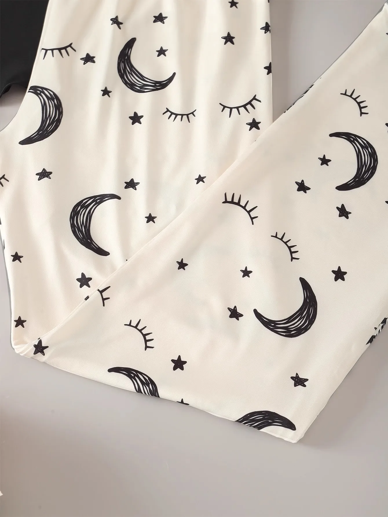 Women\'s 2pcs Cute Soft Comfy Set Moon Star Eyelash Print Sexy Sleepwear Sleeveless Trousers Homewear Pajama Set