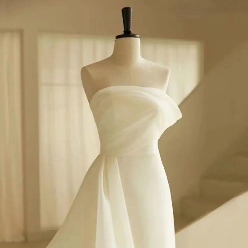 Customized New Simple Wedding Dresses For Women Sexy Strapless Bridal Dress With Small Train Elegant Long Sleeveless Vestidos