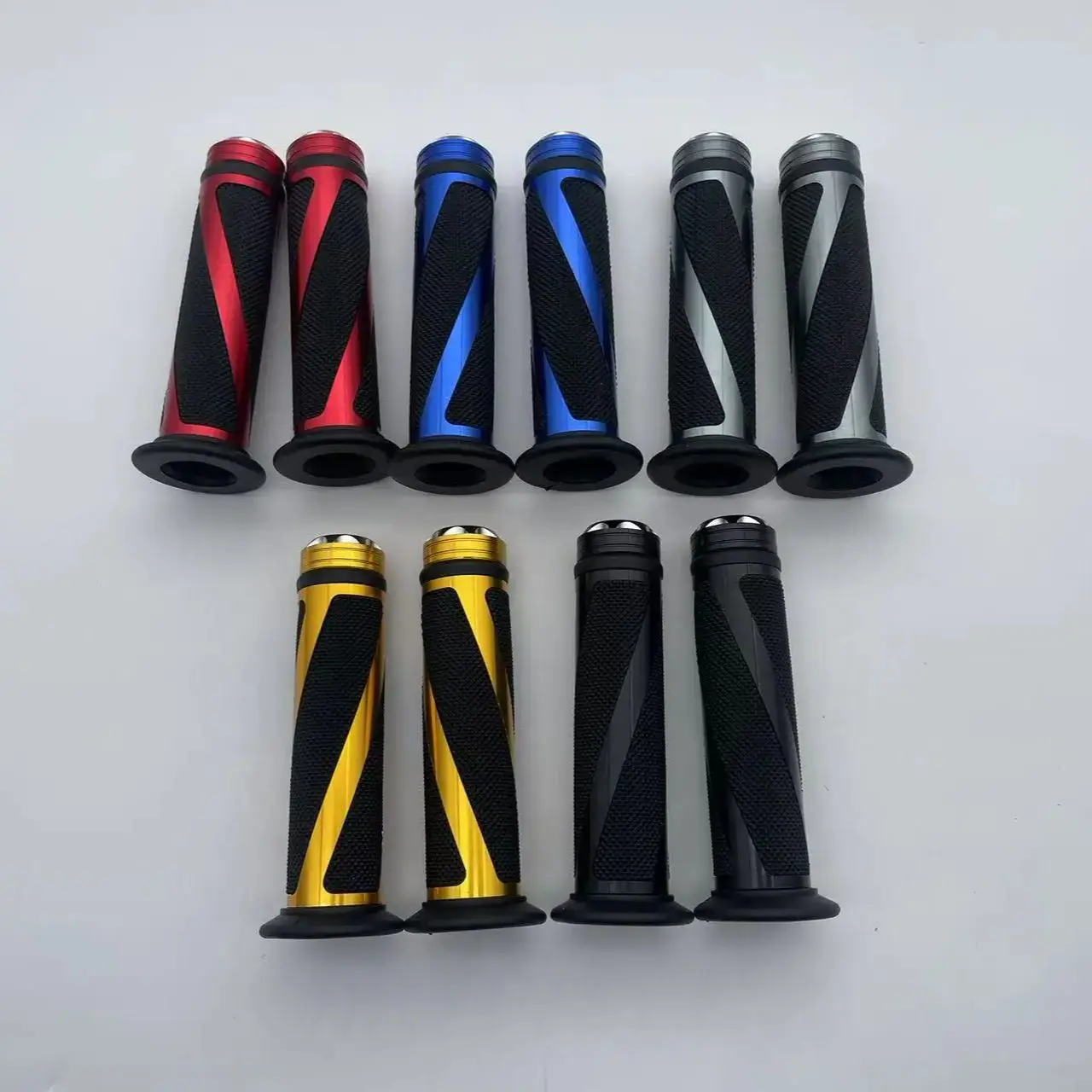 

7/8'' Motorcycle Grips Hand Bar Grips Rubber Anti-Slip Mountain Motocross Handlebar for Yamaha Kawasaki Universal Pit Bike