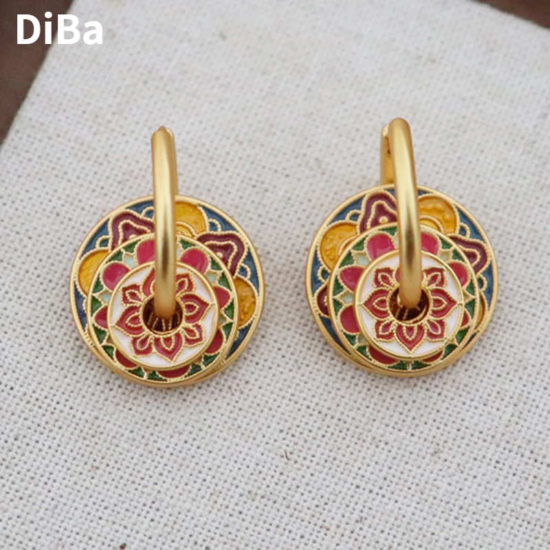 

Fashion Jewelry Elegant Temperament Metal Earrings For Women Female Gifts Delicate Design Ear Accessories 2024 Trend New