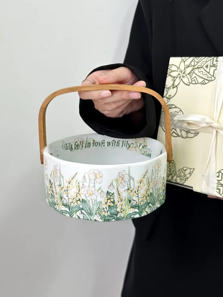 Handheld Ceramic Fruit Basket Vintage Style Living Room Fruit Tray Snack Dish High Aesthetic Value Dry Fruit Storage Tray