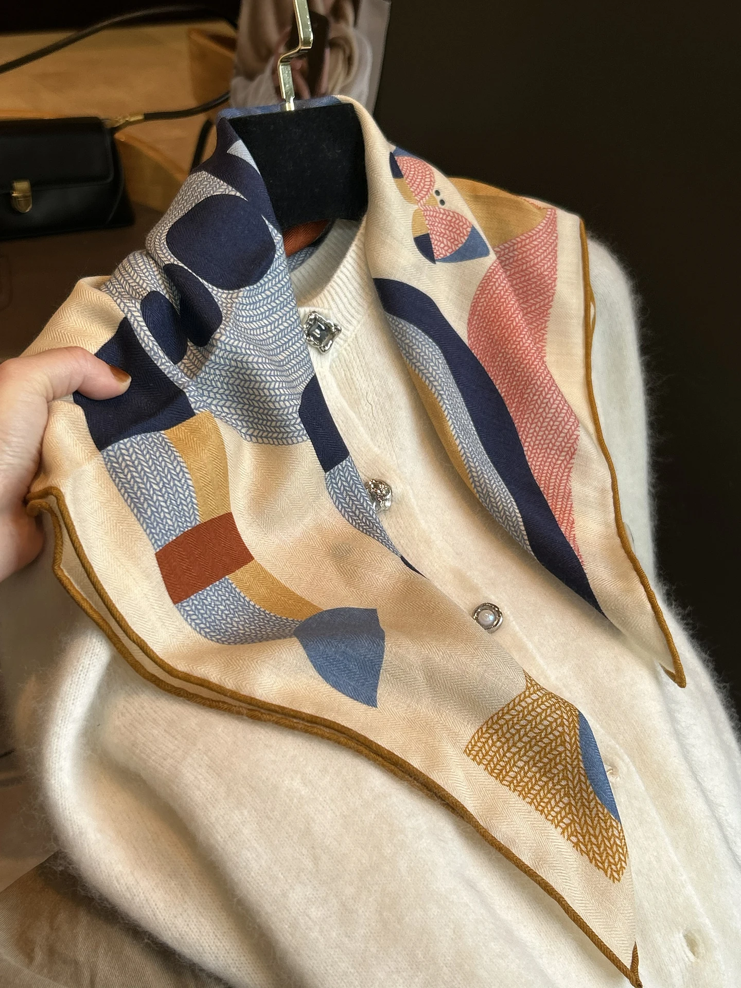 spring-new-korean-sle-color-blo-print-silk-wool-scarf-square-awl-for-students-youth-adults-multifunctional-animal