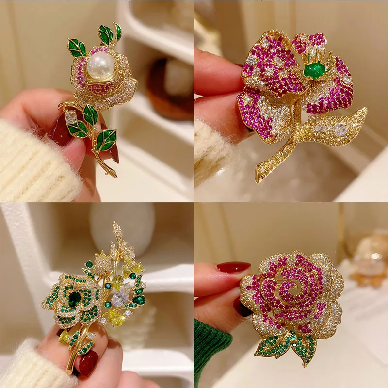 

2023 Luxury Retro Palace Style AAA Colorful Zirconium Flower Broochpins for Woman Temperament Elegant Camellia Pin and Brooches