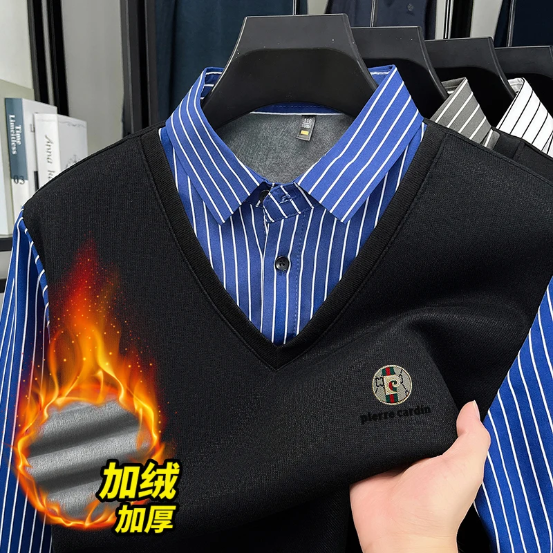 قمصان مزيفة بأكمام طويلة للرجال في خريف 2025، مع إضافة الصوف للدفء وقمصان كاجوال مخططة للرجال