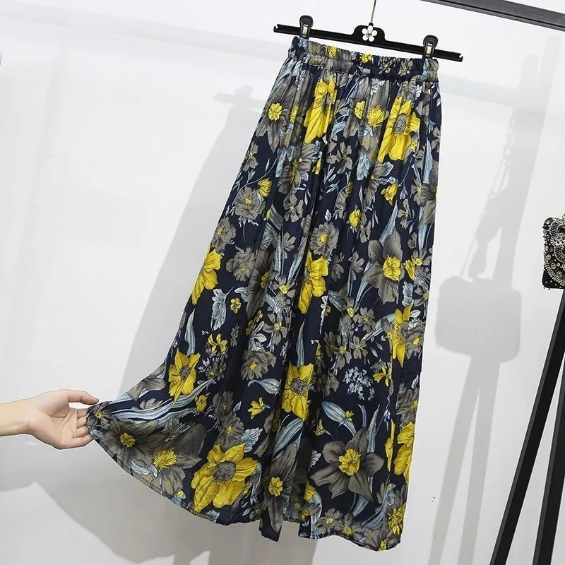 

2025 цветочная женская летняя новая стильная юбка, модная свободная простая трендовая юбка трапециевидной формы, юбка с цветочным принтом, темпераментная юбка, молодой стиль