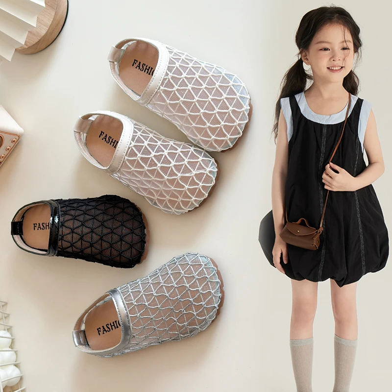 

Summer Girls' Sandals Hollow Mesh Stylish Princess Shoes Flat Children's Slippers Children's Sandals Comfortable and Beautiful