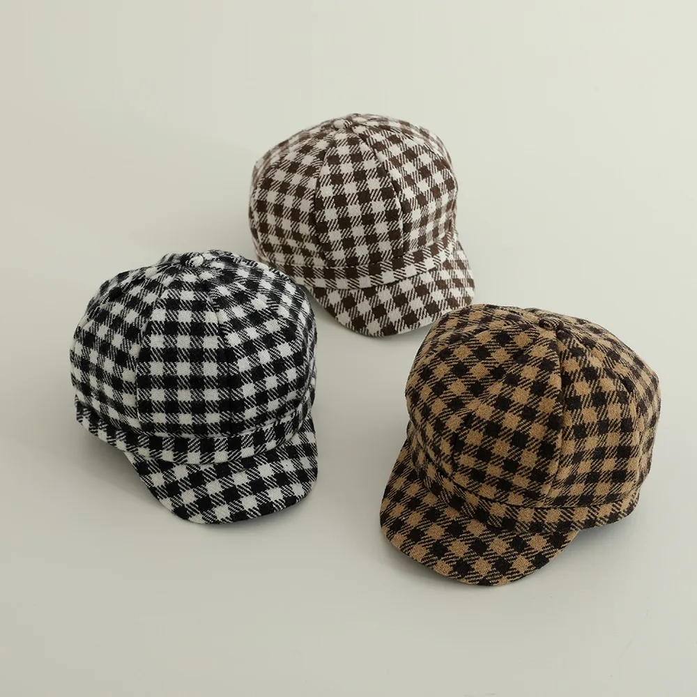 

2024 New Baby Plaid Peaked Hat Retro Children Octagonal Cap Fashion Boy Baseball Hats Girls Sunscreen Caps Toddler Baseball Hats