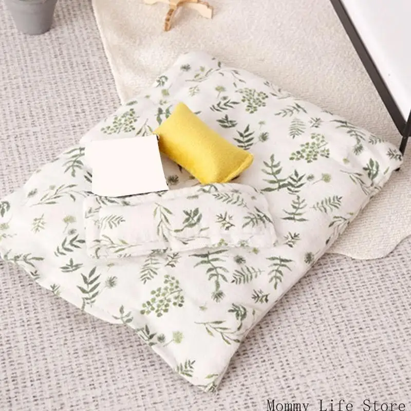 تمثال نموذج سرير حديد مصغر مع لحاف ووسادة لإكسسوارات بيت الدمية 1/12 وعرض المشهد القابل للجمع #4