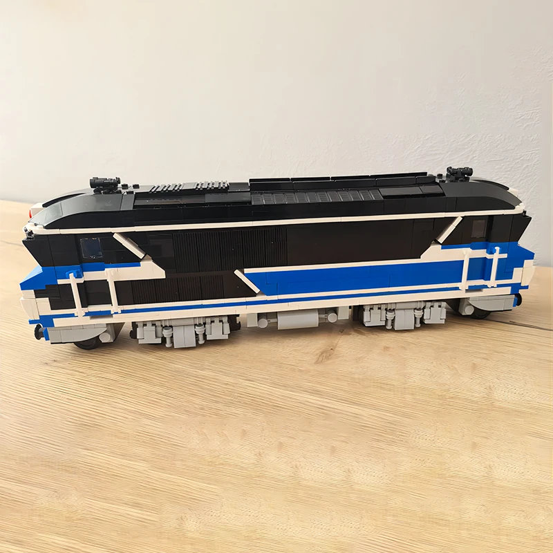 MOC City Railway Motor Trains CC 72000 Diesel Locomotive With Motor Technology Building Blocks Model Kid's Bricks Toys Xmas Gift