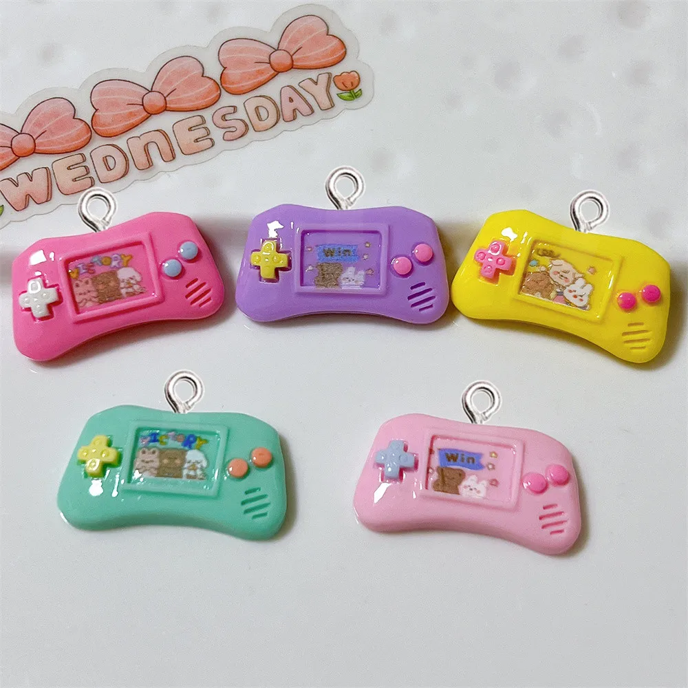 10Pcs Mini Game Machine Resin Charms Creative Earring Necklace Bag Keychain Decor Cartoon Pendant DIY Trendy Jewelry Accessories