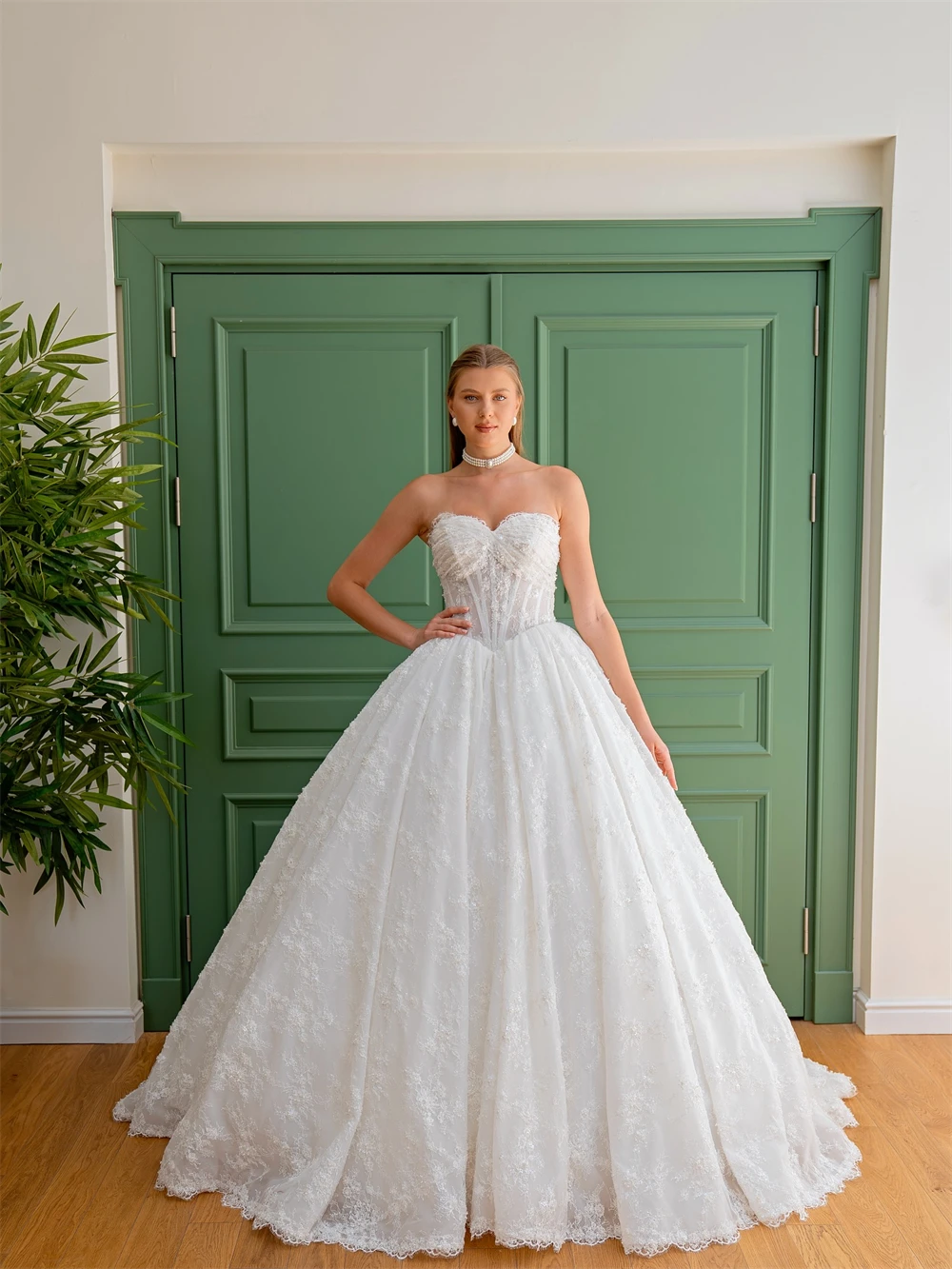 

Customized Elegant White Lace Wedding Dress Classic Sweetheart Sleeveless Bridal Gowns Dreamy A-Line Lace Up Back Robe de mariée