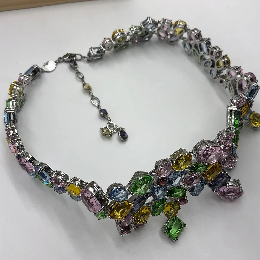 

2025 New Gema Neck Color Crystal Necklace Mixed Cutting Fashion Charm Women's Accessories Jewelry Gift Stone Crafts