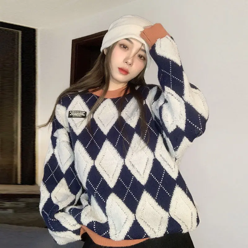 Autumn and Winter 2023 New Thickened Sweet and Fresh Christmas Sweater Diamond Plaid Soft Glutinous Lazy Knitted Pullover Top