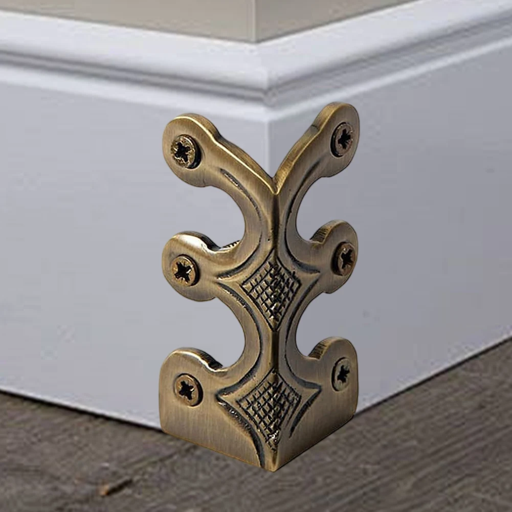 6/12PCS Vintage Metal Corner Protector Iron Skirting Board Corner Protector Decorative Corner Guard Board for Living Room Office