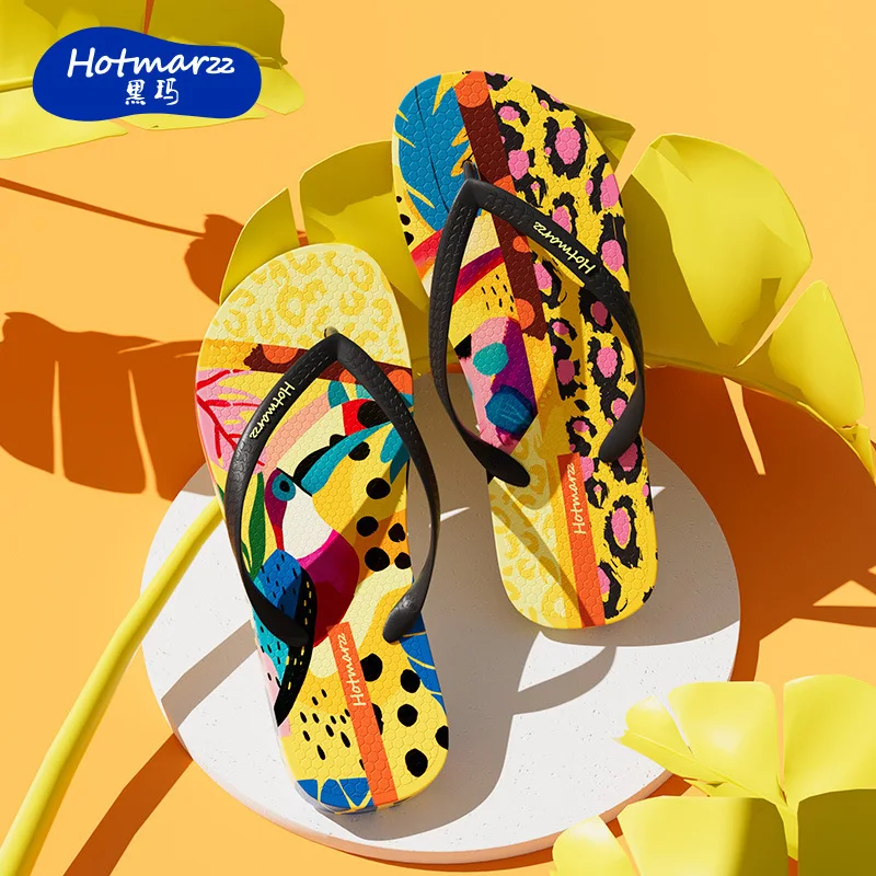 

2025 New Women's Flip Flops Anti Slip Floral Design Summer Outdoor Trendy Outdoor Beach Slippers Indoor Household Slippers