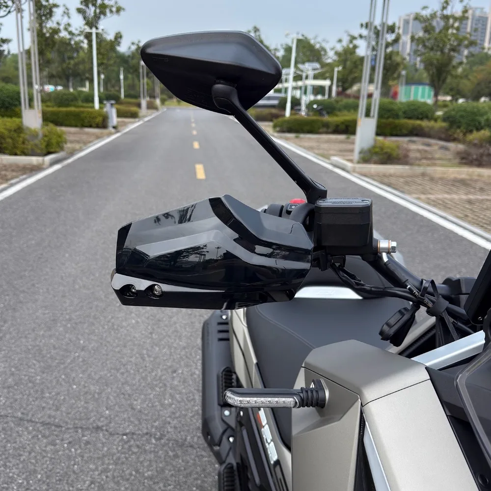 

Suitable for ZONTES 368G scooter motorcycle handguard, enlarged modified left and right handlebar covers
