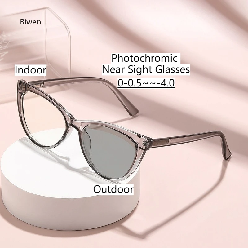 

Retro Cat Eye Frame Myopia Glasses Cool Brown Frame Photochromic Near Sight Glasses Blue Light Blocking Eye Protection Eyewear