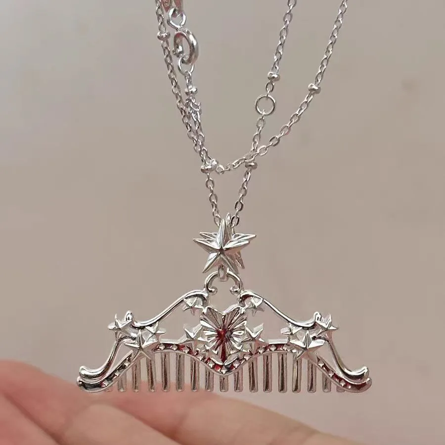 French Banquet Light Luxury Yet Still Maintains A Sense Design Cute Jewelry Carving Princess Comb Star Decorate Pendant Necklace