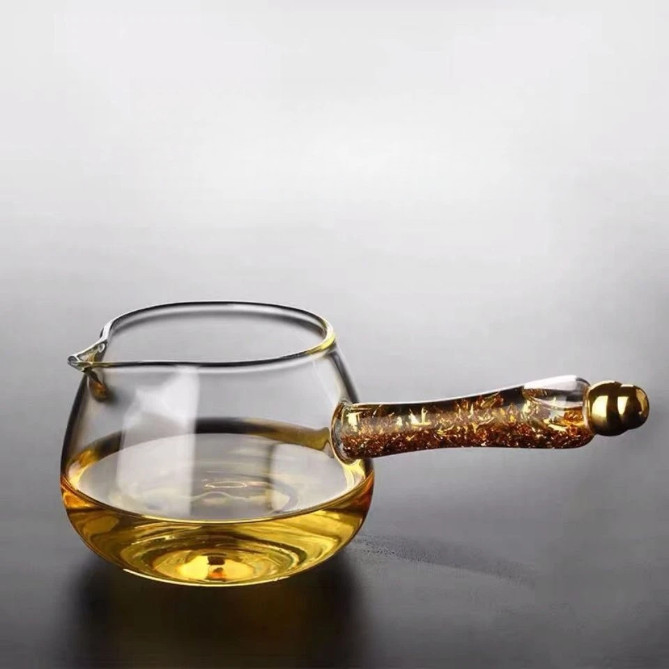 إبريق شاي Gongfu الزجاجي مع مقبض ذهبي مجموعة ملحقات تخمير الشاي من رقائق الذهب