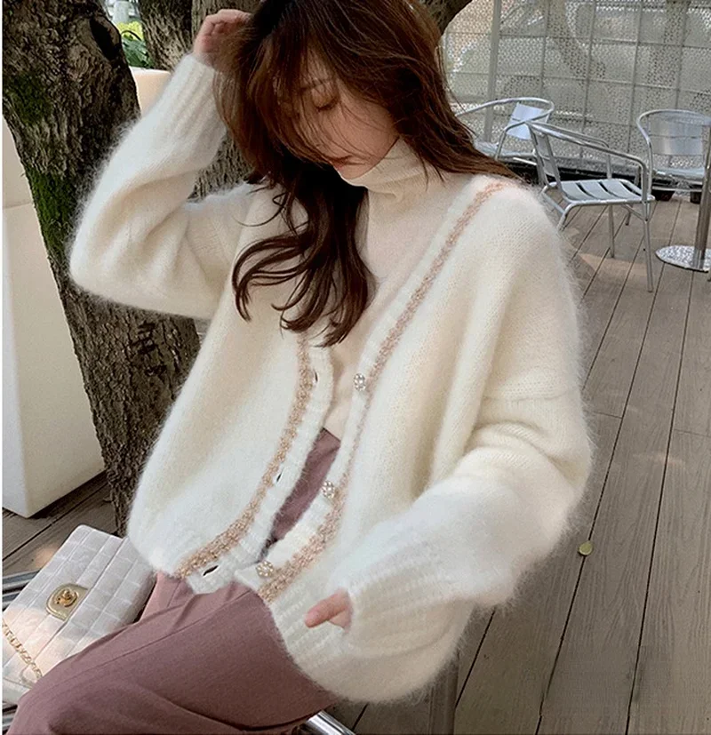 

New Winter Autumn Women Sweaters V-Neck Retro Buttons Cardigans Oversized Elegant Sweet Korean Lady Knitwears Loose Lazy Fashion