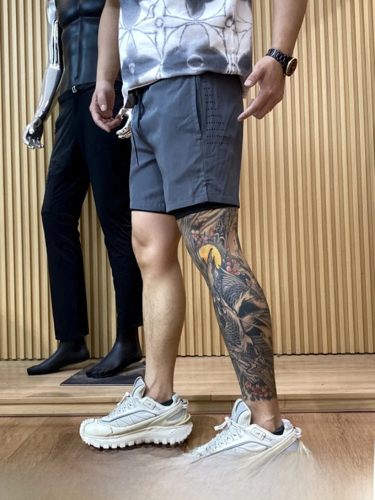 Cool Laser Drill Process Short Pants Breathable Quick Dry Outdoor Sports Running Men's Fashionable Summer Shorts
