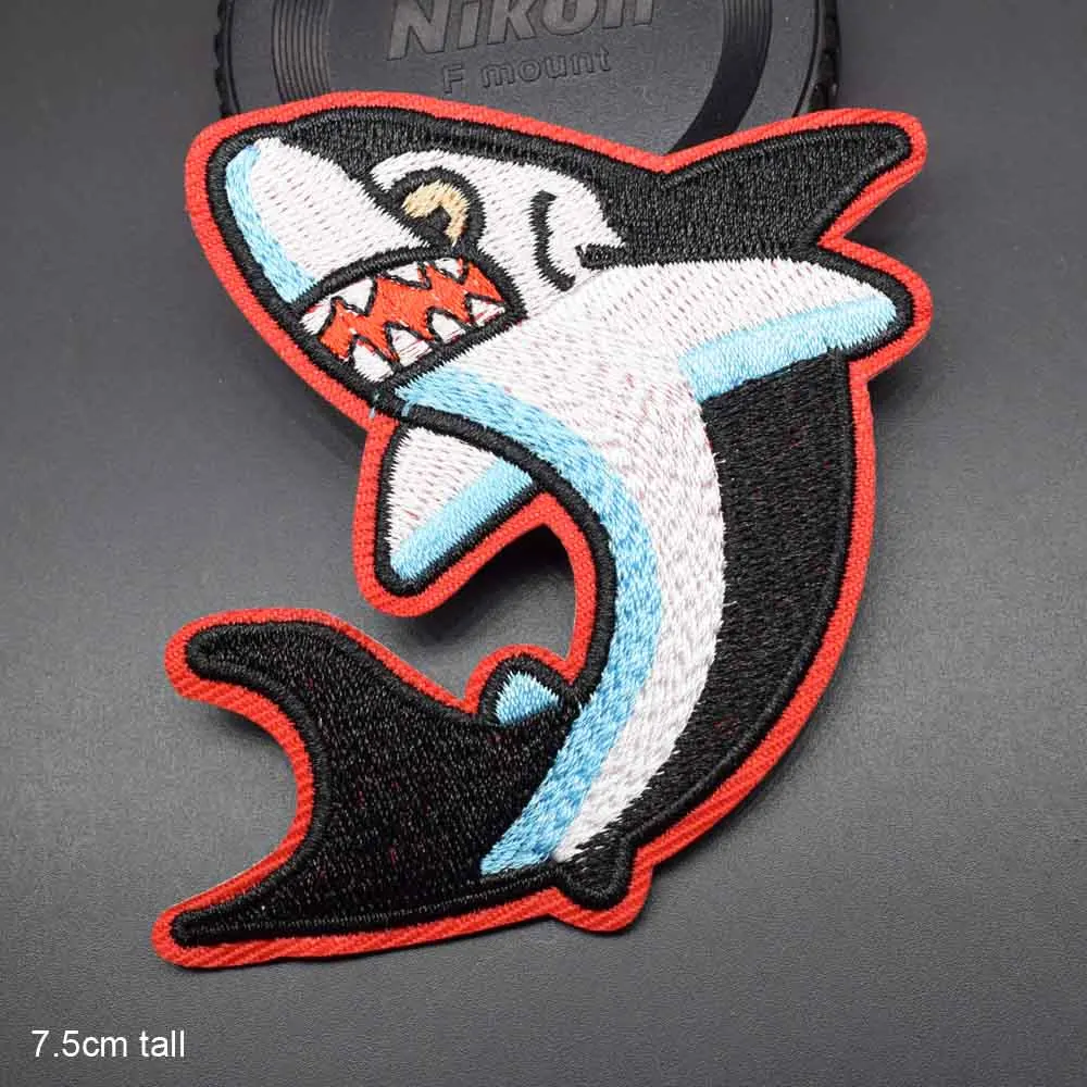 Lion Shark Iron On Embroidered Clothes West Europe Nertherland Belgium Moll Vlaanderen Flanders Patches For Clothing Wholesale