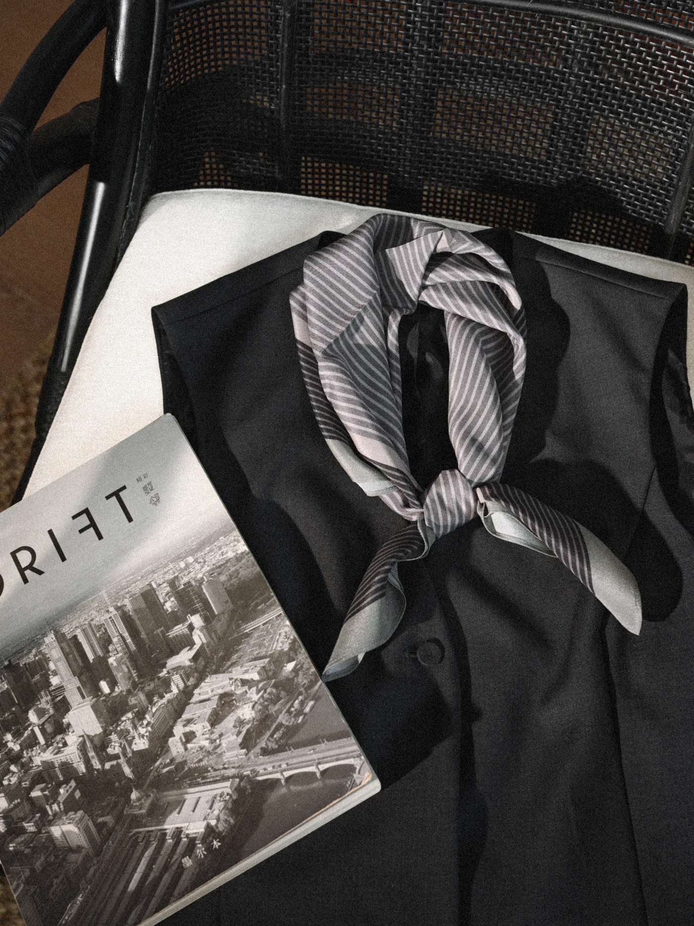 

GOTAN Series Low Saturation Loose Stripe Silk Scarf in Mauve Grey French Style Versatile Wrap for Men And Women