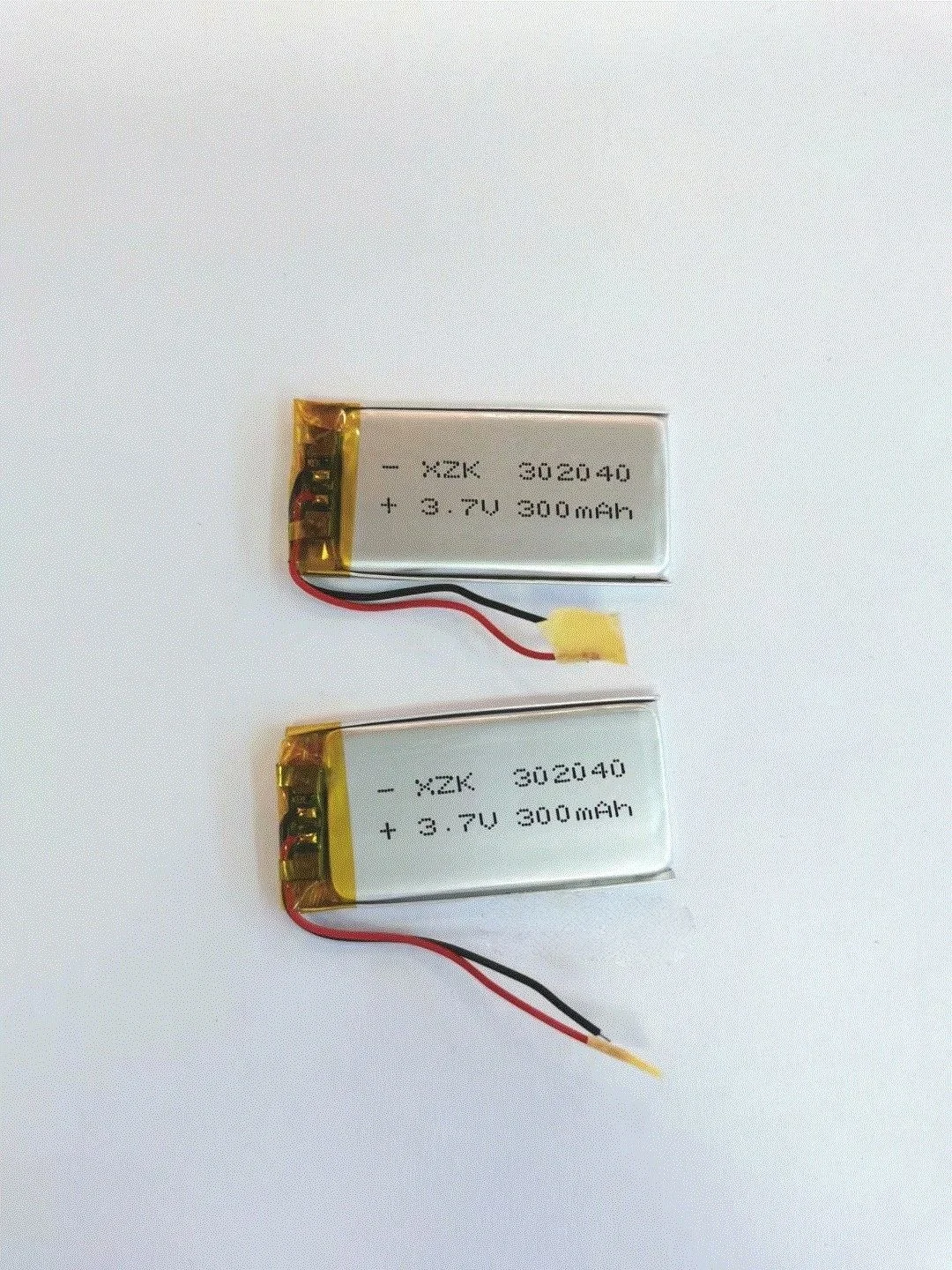 For 302040 Polymer Lithium Battery 200mAh 3.7V Smart Wearable Beauty Device with Bluetooth Light Therapy